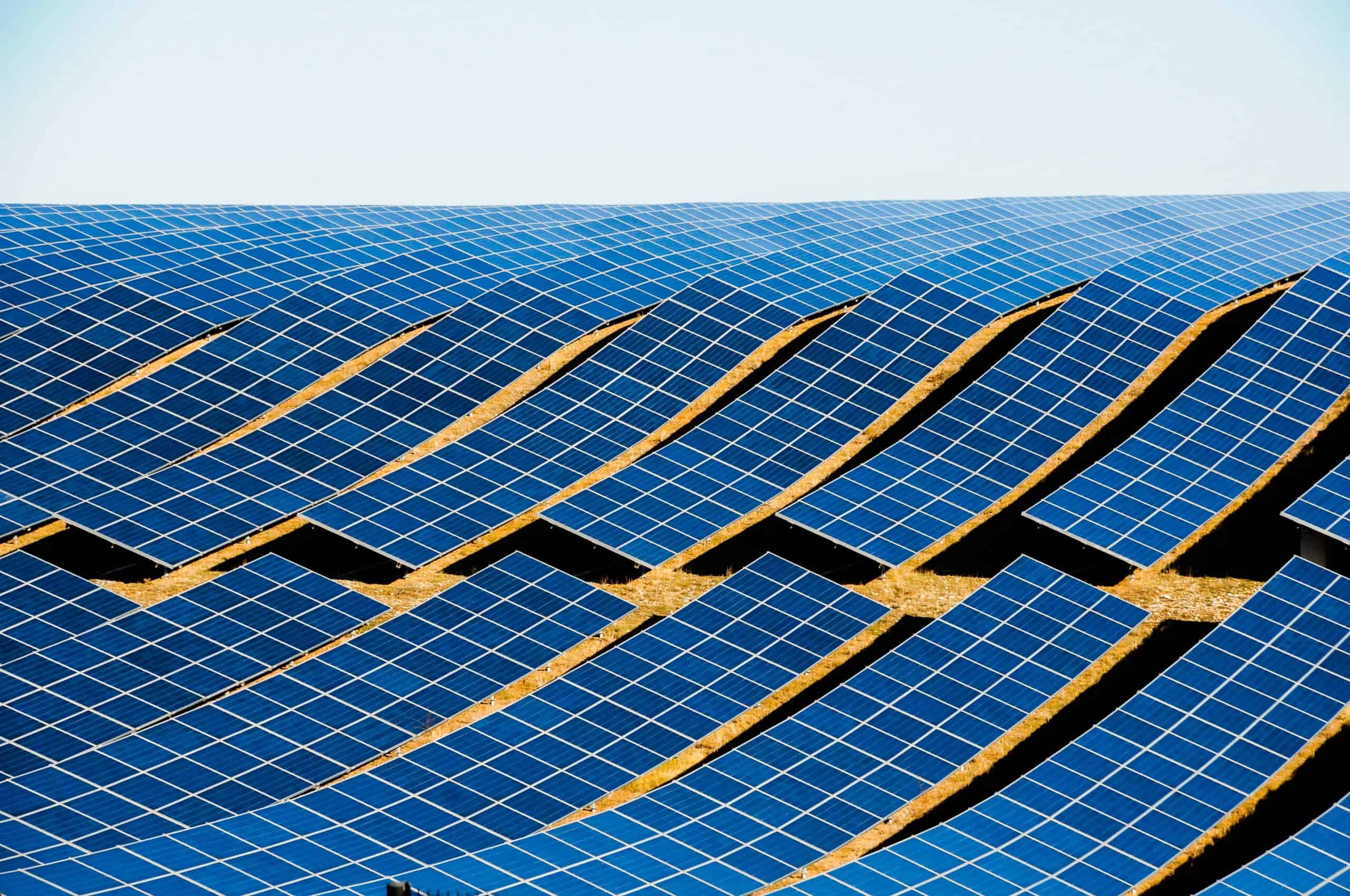 Les quatre principaux composant d'un système à énergie solaire